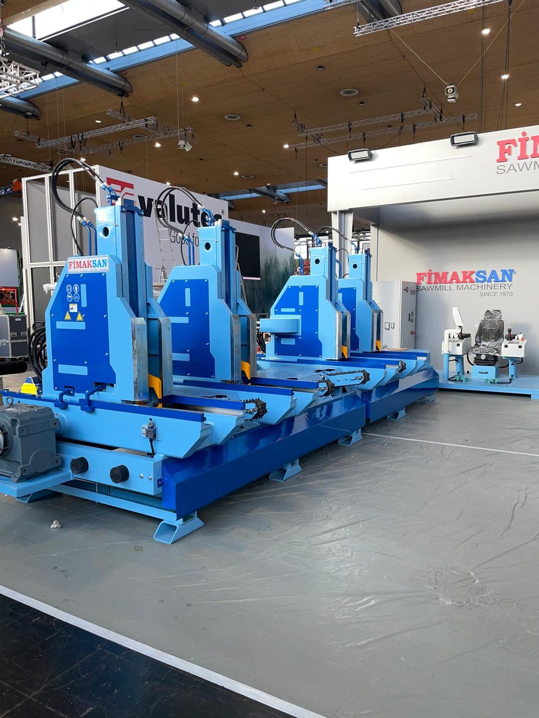 Une machine Fimaksan presentee au salon LIGNA 2025